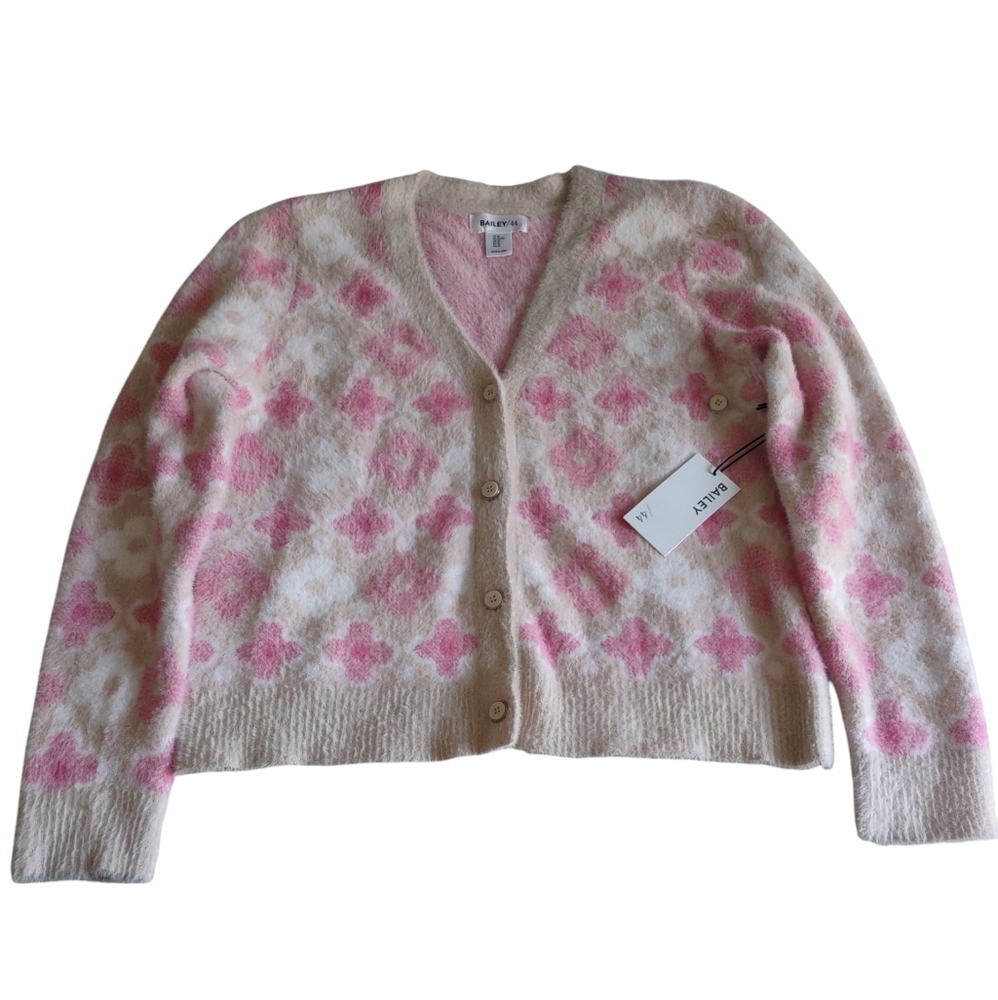 Bailey 44 XL Pink Floral Eyelash V-Neck Cardigan Sweater